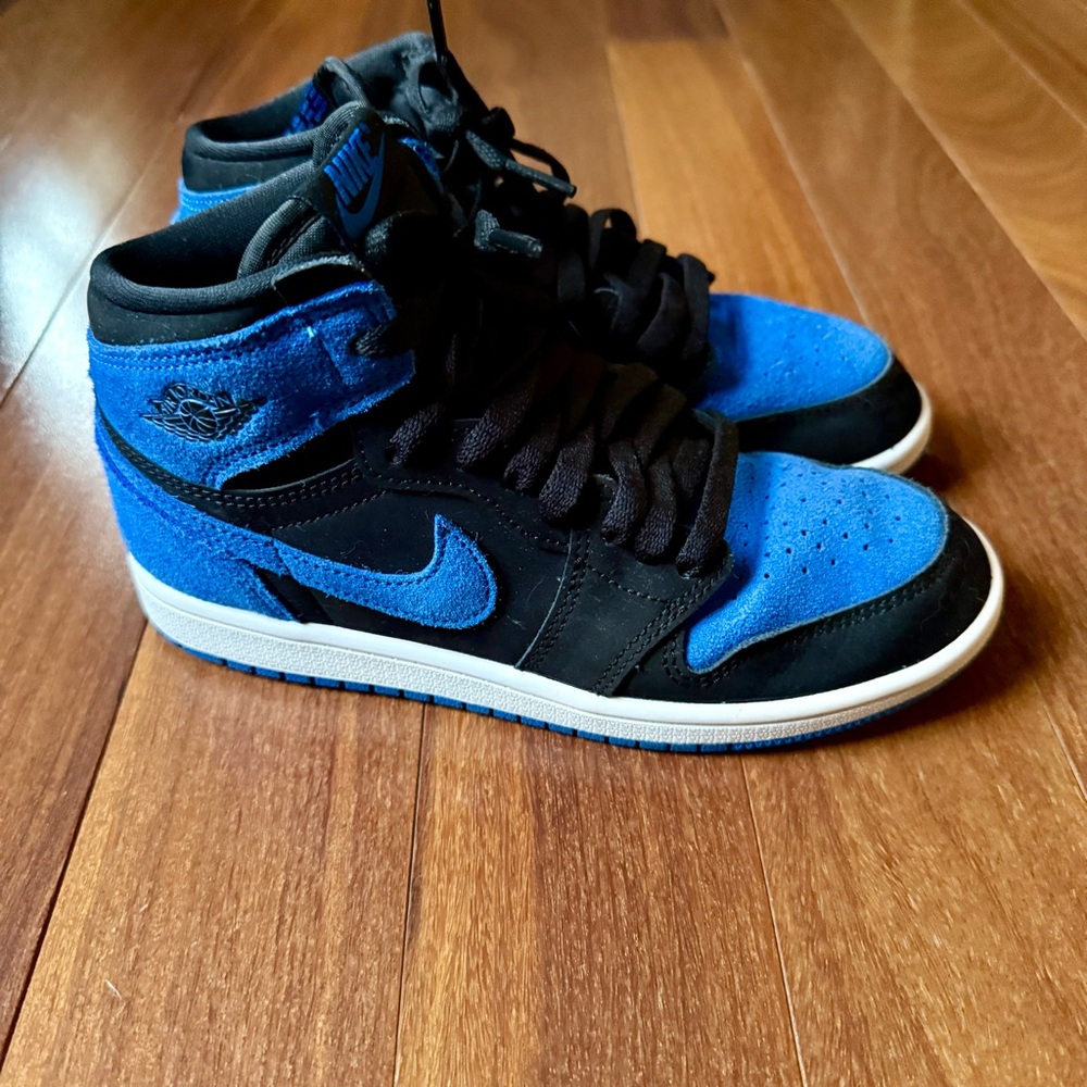 Air Jordan’s 1 Retro High Royal Blue and Black Sneakers